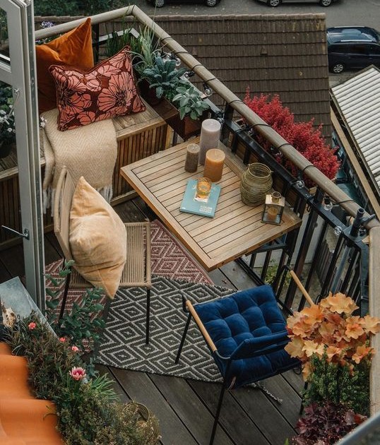 La imagen tiene un atributo ALT vacío; su nombre de archivo es balcon-muy-pequeno-almacenamiento.jpg