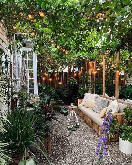 Decorar patios interiores